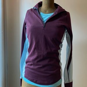 ICEBREAKER MERINO TWO-FER! Fab two-tone merino wool with stretch Ladies M